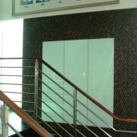 Staircase_feature wall